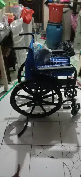 Kursi roda masih bagus