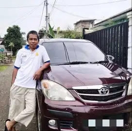 Dijual Toyota Avanza tahun 2009 pemakaian pribadi