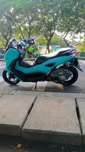 Yamaha nmax tahun 2021