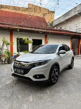 HONDA HRV E FACELIFT 2018 AUTOMATIC