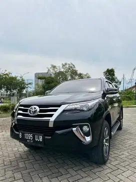 Fortuner VRZ A/T 2017 Super Kondisi