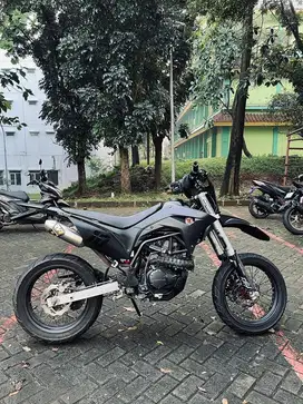 Jual HONDA CRF 150 Bonus Helm