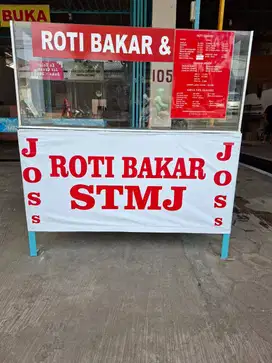 LEMARI KACA JUALAN BENTUK L