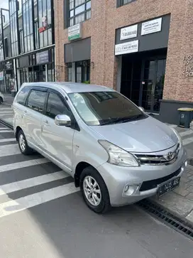 Toyota Avanza 2012 Bensin