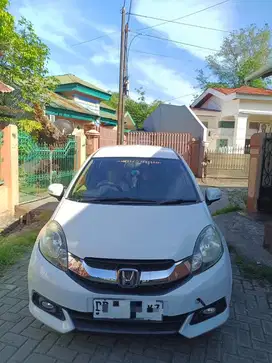 Mobilio E CVT 2014 Putih