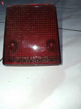 Mika stop lampu belakang