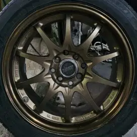 Velg SSW 200 CE-28 R16 PCD4x100/114.3 Bronze. Velg only 4pcs