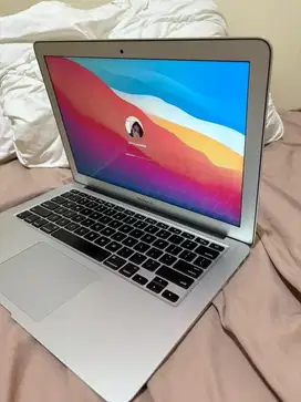 MacBook Air 13-inch (Early 2014)