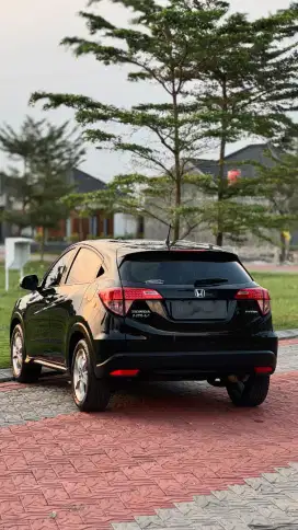 Honda Hrv 2016  tangan pertama
