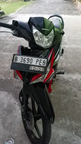 Dijual Honda Supra X 125 Fi Injeksi 2017