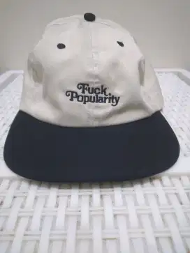 Topi Bekas berkualitas