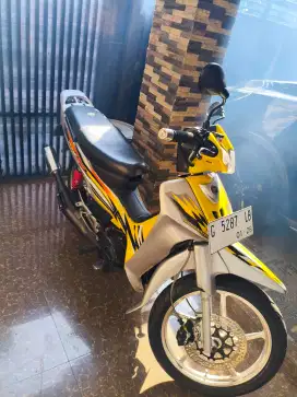 Motor Yamaha F1Z