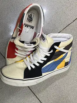 Sepatu vans coleb moma