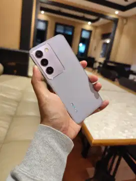 vivo Y100 5G 8) 256 hp casan segel ada retak mahar only nett