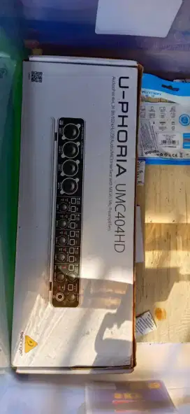 Souncard Behringer 4