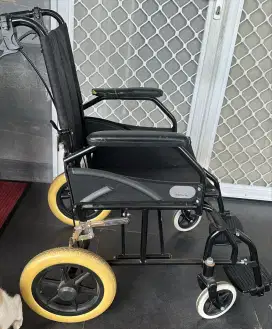 Kursi Roda Gea Medical