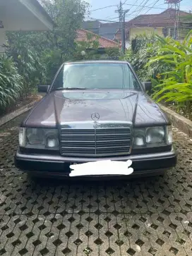 Dijual Mercedes Benz thn 1997 230E