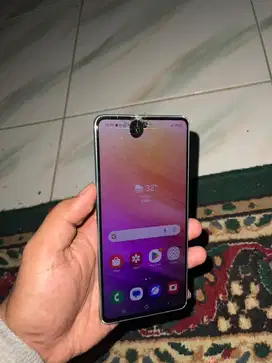 Samsung A73 8/256GB