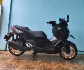 Yamaha xmax 250 connected abs tahun 2023 km rendah