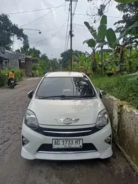 Toyota Agya TRDs 2015