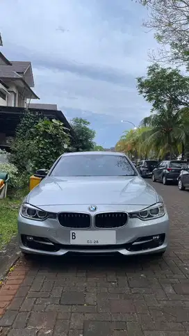 Bmw 328i sport bukan 320i sport