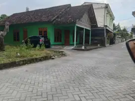 Dijual tanah strategis hook dua muka
