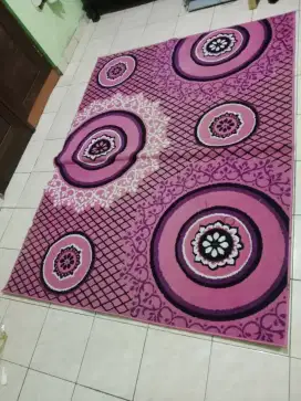 Karpet Ruang Tamu Siap Pakai