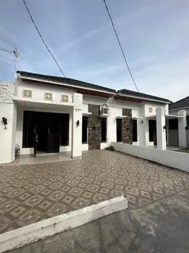 SIAP HUNI POSISI HOOK DEKAT SEKOLAH SAFIYATUL SETIA BUDI