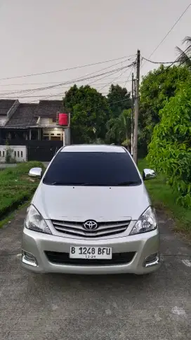 Innova J Manual 2009