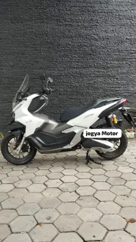 Honda adv 160 cbs tahun 2023 cash // credit