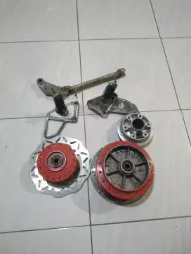 Tromol ninja+foot step +breaket kaliper