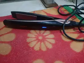 Alat pelurus rambut