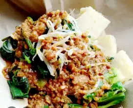 GENDAR  &  LONTONG   Pecel