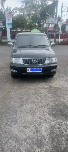 Toyota Kijang LGX 2004 Mulus (BU)