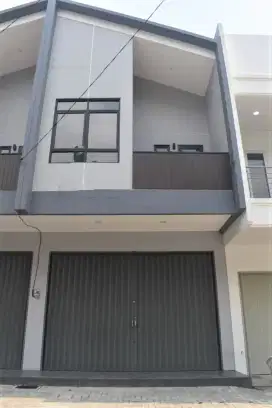 Disewa cepat Ruko 2,5 lantai di harapan indah bekasi