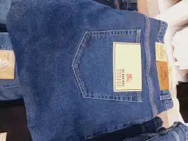 Celana jeans burberry original size 40-50