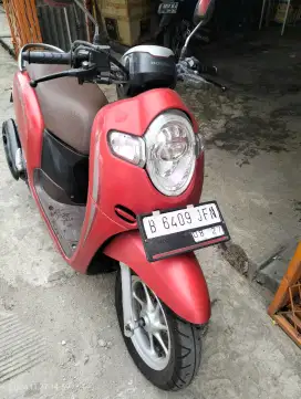 Honda Scoopy donat 2019