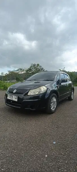 Suzuki SX4 2009 Bensin