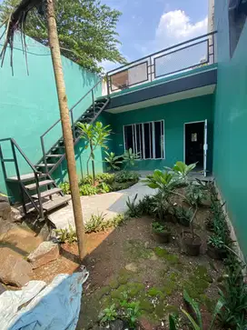DISEWAKAN RUMAH BARU RENOVASI COCOK UNTUK USAHA