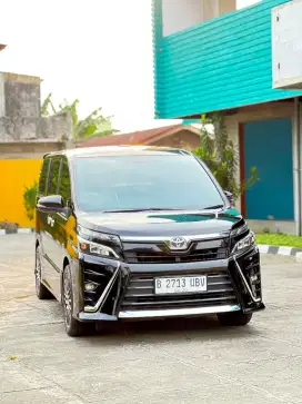 (DP51JT) TOYOTA NEW VOXY 2.0 A/T 2018 ODYSSEY PAJERO MAZDA