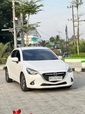 (DP23JT) MAZDA 2 GT A/T 2015 ODYSSEY VOXY BRV MOBILIO