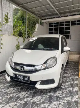 Mobilio Tipe S Putih MT 2016 KM 63ribu