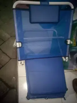 Kursi untuk lansia