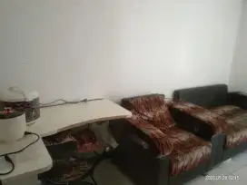 Disewakan kamar, kamar mandi dalem