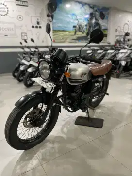 Kawasaki w175 SE custom antik