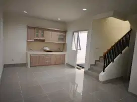 RUMAH DISEWAKAN CLUSTER VERDI