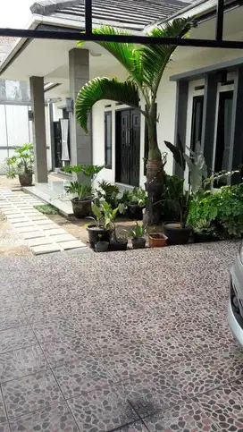 Dijual Rumah di Permana Barat Cimahi, Strategis Siap Huni