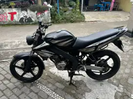 Yamaha Vixion thn 2011 plat R Cilacap
