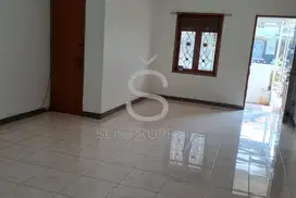 DISEWAKAN RUMAH SIAP HUNI DI TANJUNG SARI ANTAPANI BDG.