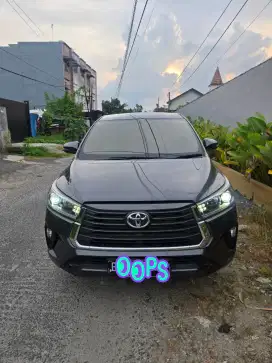 Toyota Innova Reborn 2.4 V matic diesel